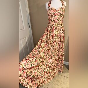 Floral Sleeveless Maxi Dress